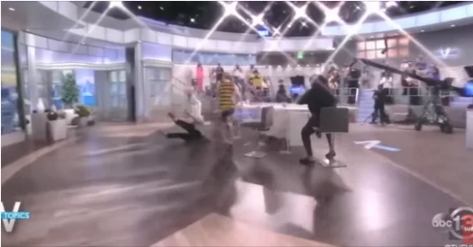 ATCH: Behar Has Brutal Moment On “The View,” Faceplants After Missing Her Chair